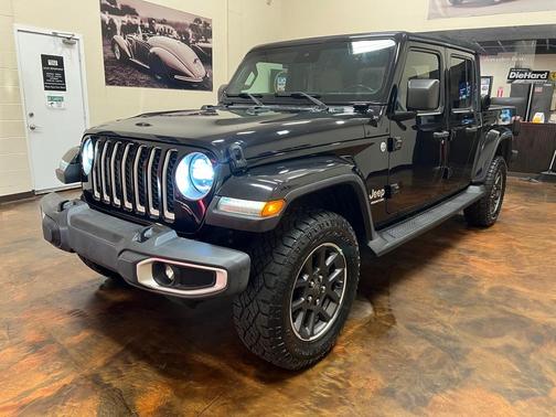 2020 Jeep Gladiator Overland