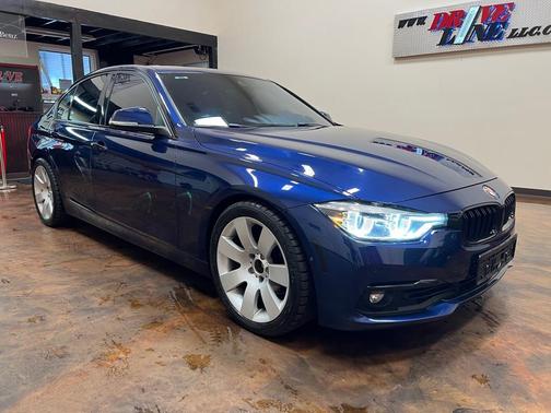 2017 BMW 330 i xDrive