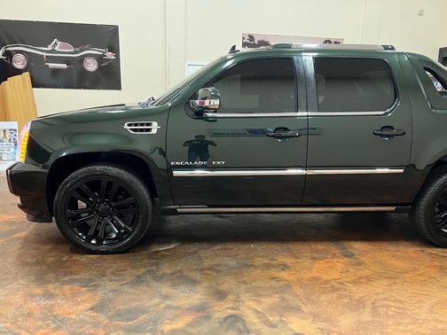 2013 Cadillac Escalade EXT Premium