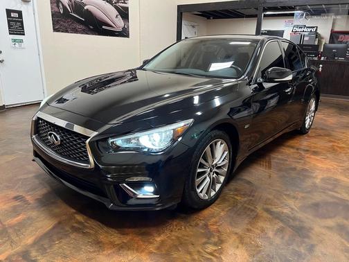 2018 INFINITI Q50 2.0t LUXE