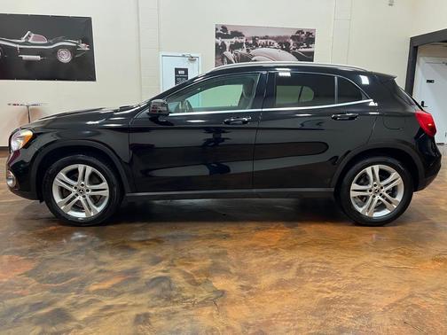 2020 Mercedes-Benz GLA 250 Base