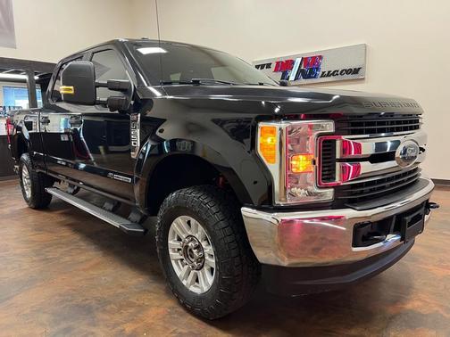 Shadow Black 2017 Ford F-250 STX FX4