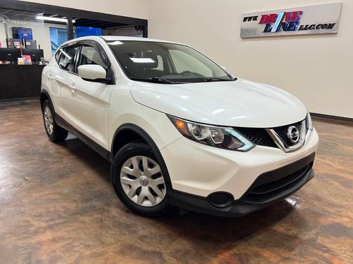 2017 Nissan Rogue Sport S
