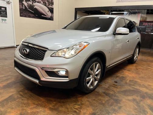 2017 INFINITI QX50 Base