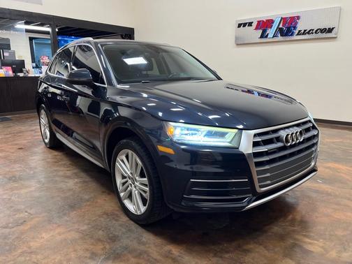 2018 Audi Q5 2.0T Premium Plus