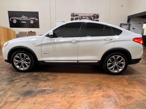 2018 BMW X4 xDrive28i