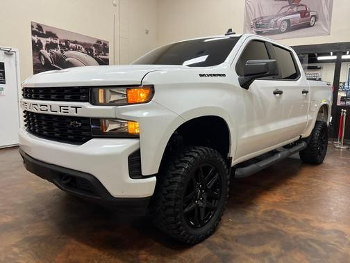 White 2022 Chevrolet Silverado 1500 Limited Custom