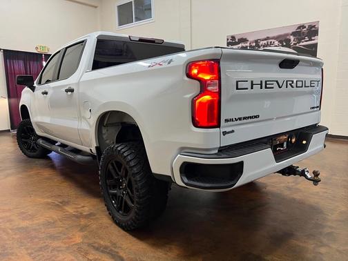 White 2022 Chevrolet Silverado 1500 Limited Custom
