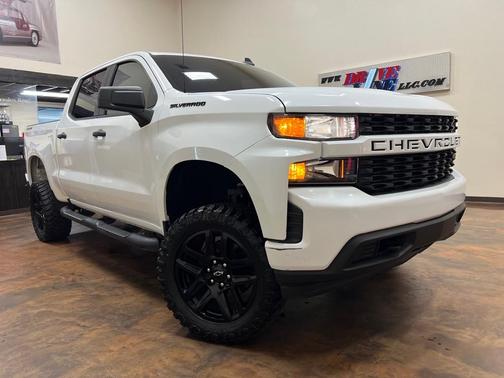 White 2022 Chevrolet Silverado 1500 Limited Custom