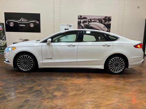 2017 Ford Fusion Hybrid Titanium