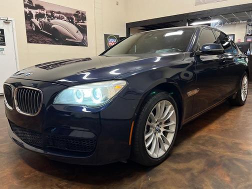 2014 BMW 750 i xDrive