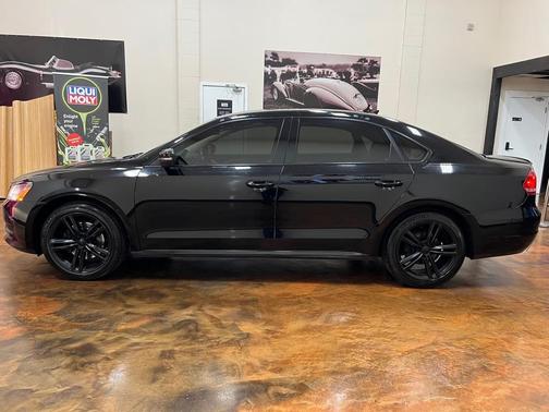 2014 Volkswagen Passat SE
