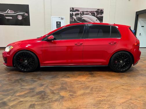 2016 Volkswagen Golf GTI 2.0T S 4-Door