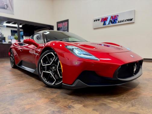 Rosso Vincente 2022 Maserati MC20 Base
