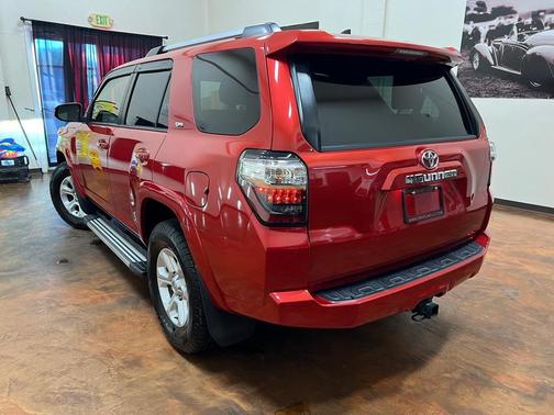 2022 Toyota 4Runner SR5