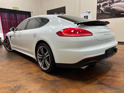 2014 Porsche Panamera Turbo S Executive