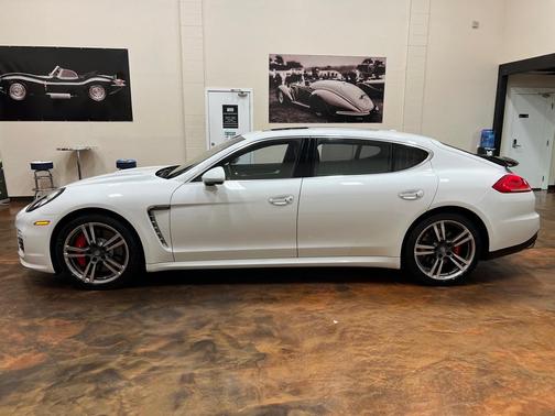 2014 Porsche Panamera Turbo S Executive