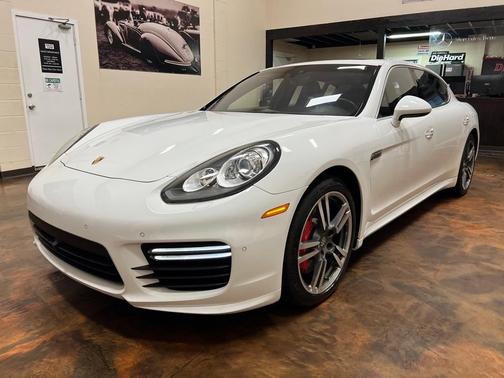2014 Porsche Panamera Turbo S Executive