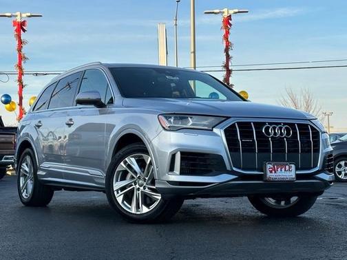 Photo 2 of 48 of 2020 Audi Q7 55 Premium Plus