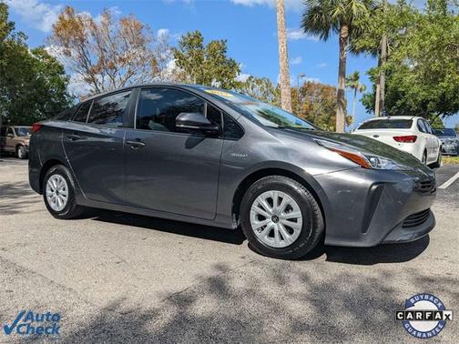 2019 Toyota Prius LE