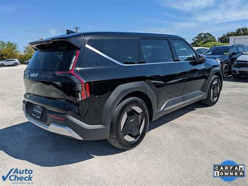 2024 Kia EV9 Light Short Range