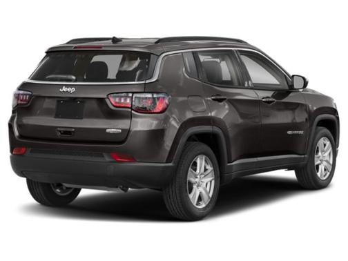 Granite Crystal Metallic Clearcoat 2022 Jeep Compass Latitude Lux