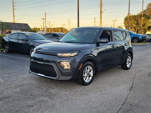 2022 Kia Soul LX