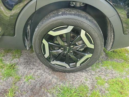 Ebony Black 2025 Kia Telluride S