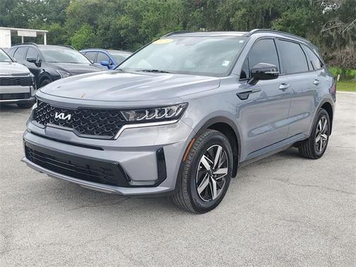 2022 Kia Sorento S
