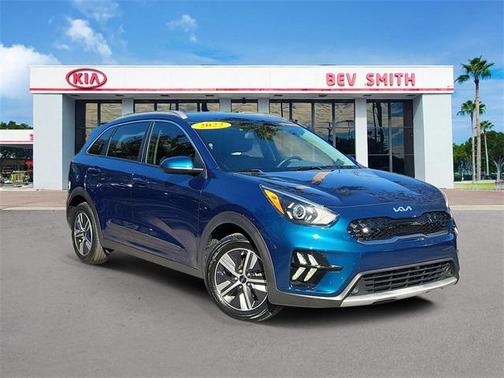 2022 Kia Niro LXS