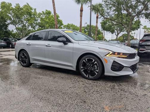 2023 Kia K5 GT-Line