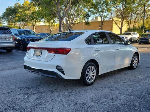 2024 Kia Forte LX