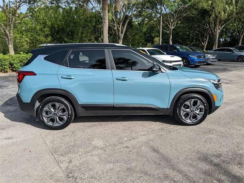 2024 Kia Seltos S