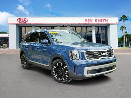 Midnight 2023 Kia Telluride SX