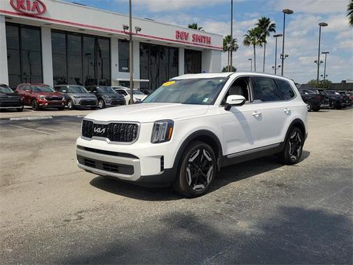 2024 Kia Telluride EX