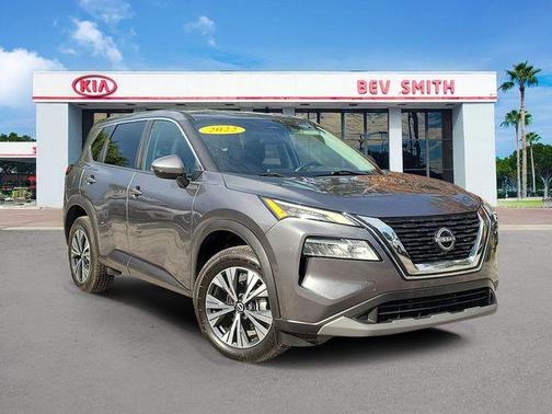 Gun Metallic 2022 Nissan Rogue SV