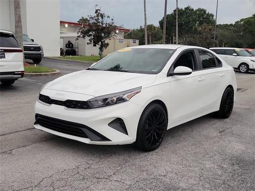 2023 Kia Forte LX