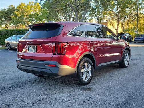 2023 Kia Sorento LX