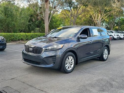 2019 Kia Sorento LX