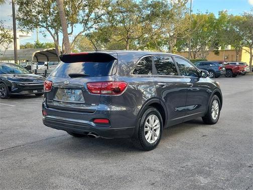 2019 Kia Sorento LX