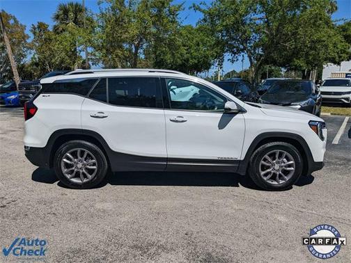 2023 GMC Terrain SLT