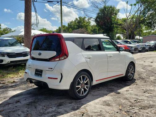 2021 Kia Soul GT-Line