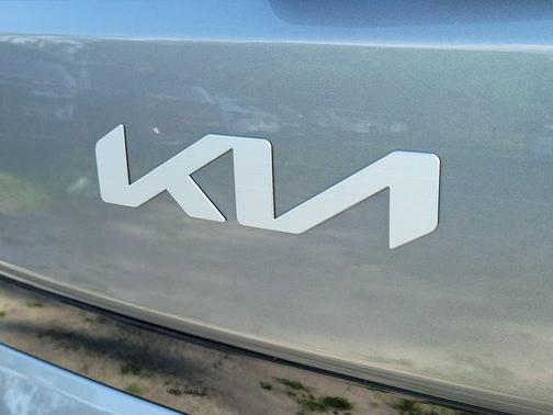 Steel Gray 2024 Kia Soul EX