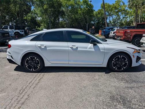 2023 Kia K5 GT-Line