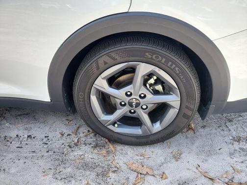 Snow White Pearl 2025 Kia K4 LXS