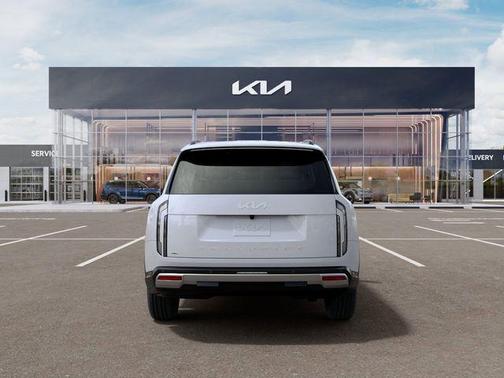 White Pearl 2027 Kia Telluride Hybrid SX