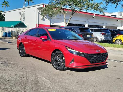 2023 Hyundai ELANTRA Value Edition