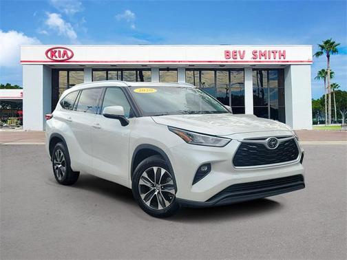 2020 Toyota Highlander XLE