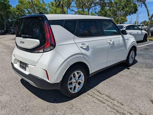 2023 Kia Soul S