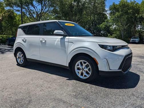 2023 Kia Soul S